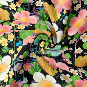 "Satumetsä Salainen", black, 160cm-DIGITRIKOO