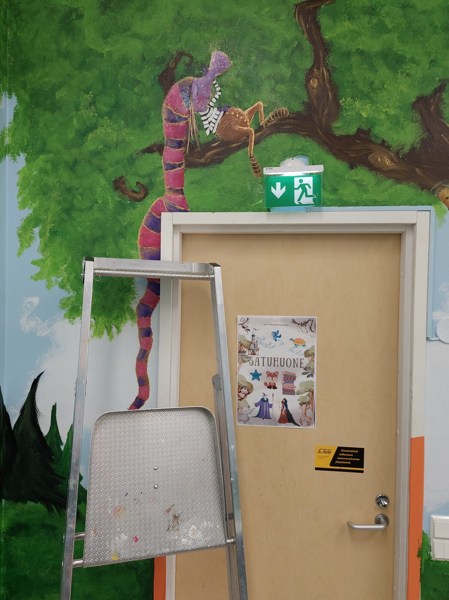 "Pomenia Satuhuone" – taidemaalattu kokonaisuus täynnä tarinaa ja taikaa - Image 23